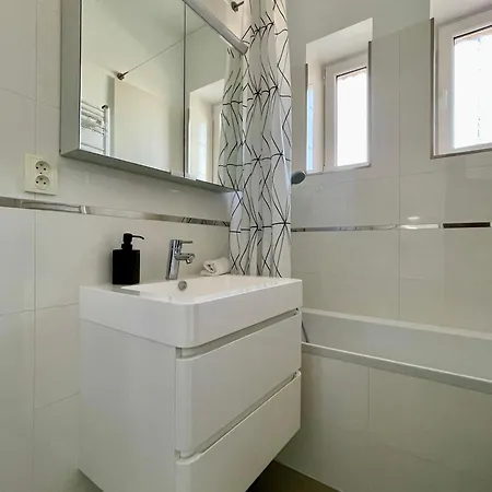 Appartamento Center Near Train And Bus Station *